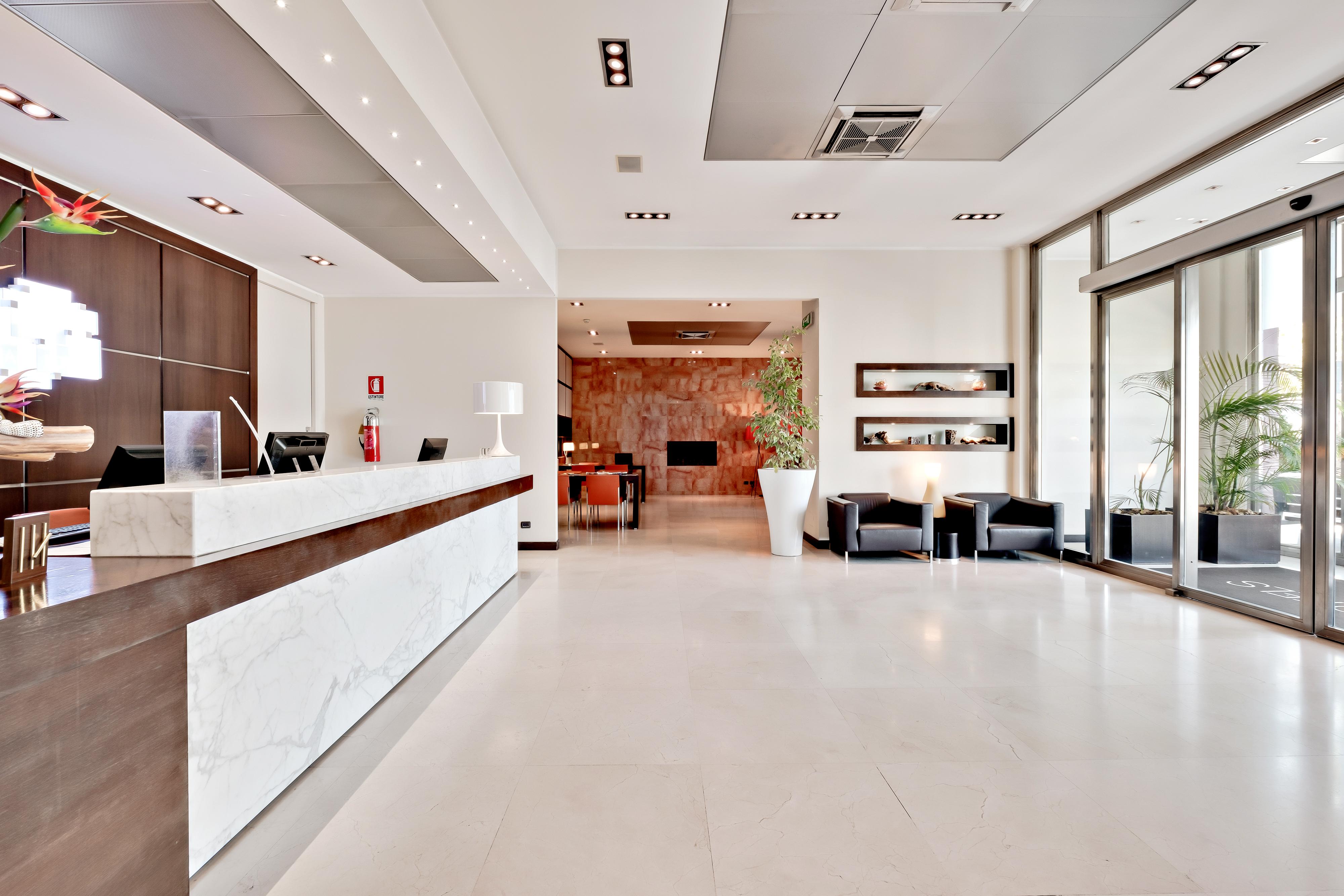 Italiana Hotels Cosenza Esterno foto