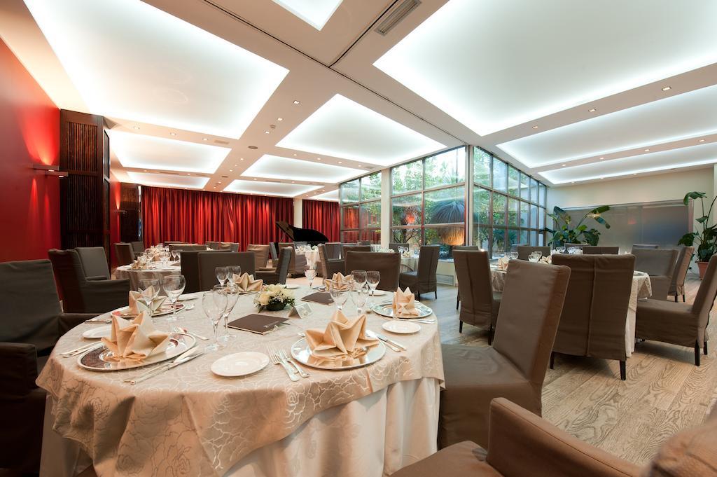 Italiana Hotels Cosenza Esterno foto